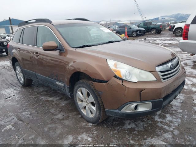 Subaru Outback 2.5i Premium Image 1