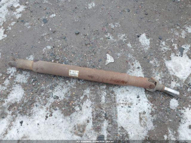 Cadillac Escalade Standard Image 7