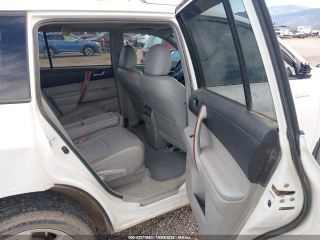 Toyota Highlander Limited Image 6