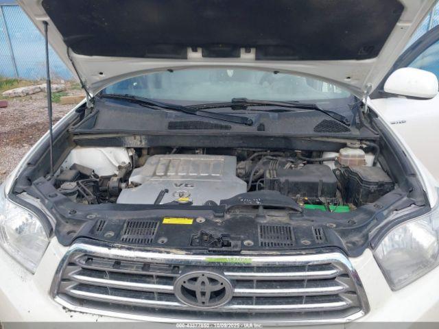 Toyota Highlander Limited Image 5