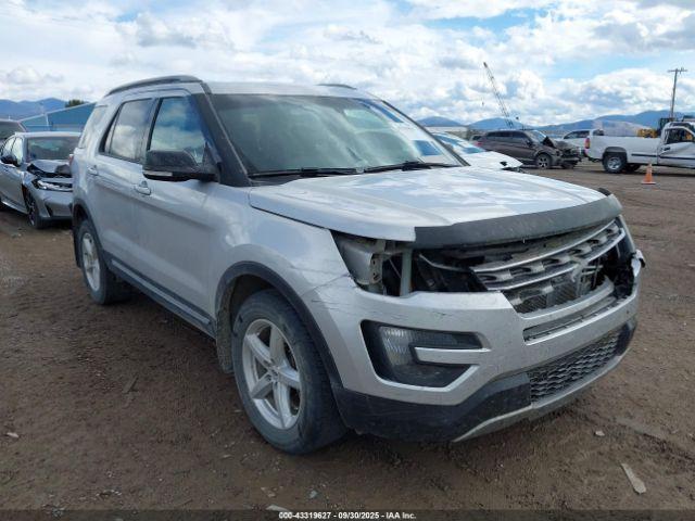 Ford Explorer Xlt Image 6