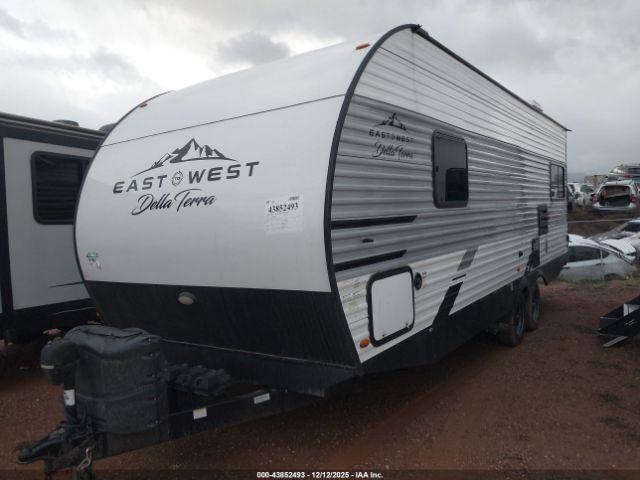 Forest River Della Terra Trailer Image 5