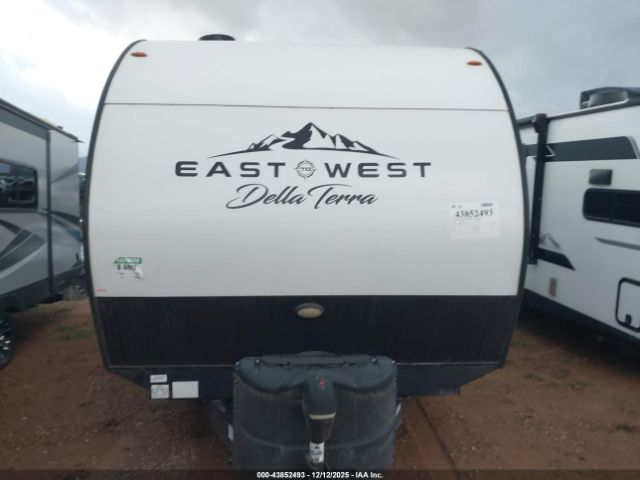 Forest River Della Terra Trailer Image 3