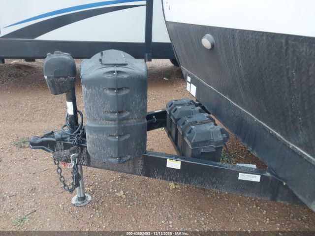 Forest River Della Terra Trailer Image 10