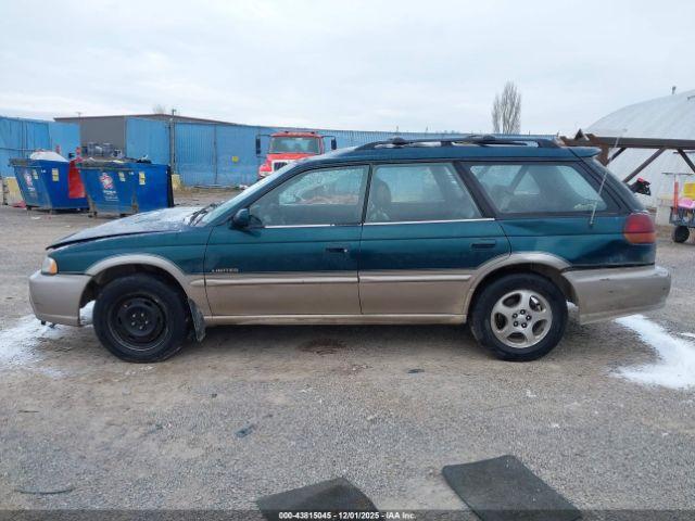 Subaru Legacy Image 9