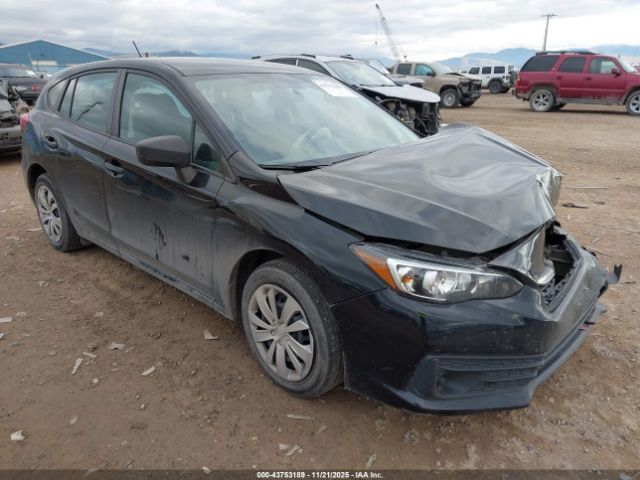 Subaru Impreza Base 5-door Image 1