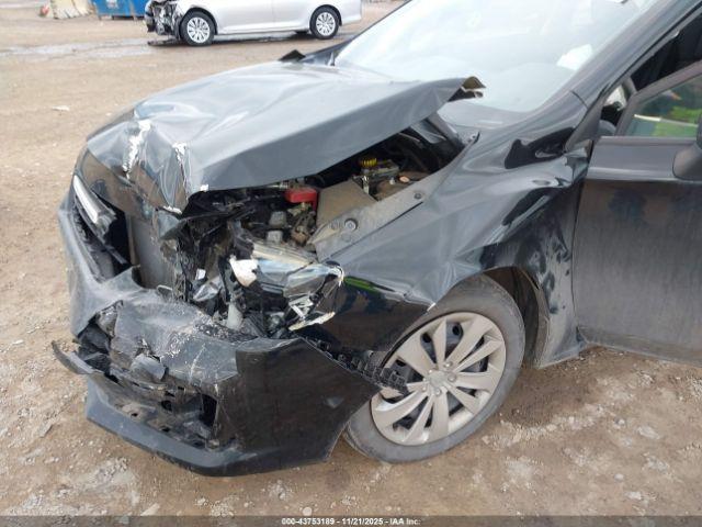 Subaru Impreza Base 5-door Image 10