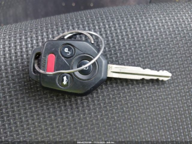 Subaru Impreza Base 5-door Image 9