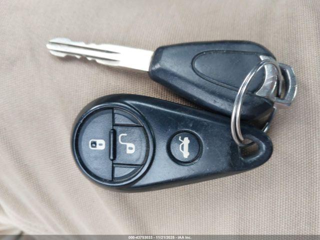 Subaru Outback 2.5i Image 12