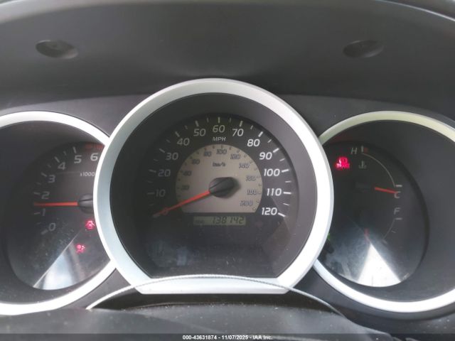 Toyota Tacoma Base V6 Image 8