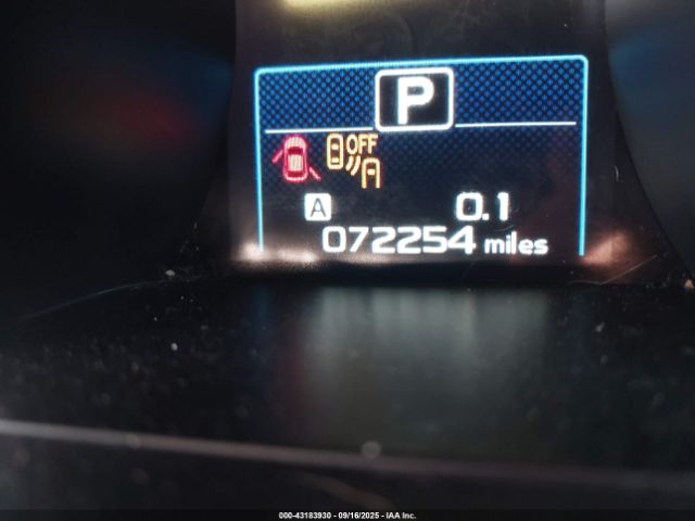 Subaru Outback 2.5i Touring Image 11