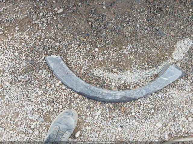 Subaru Crosstrek 2.0i Premium Image 9