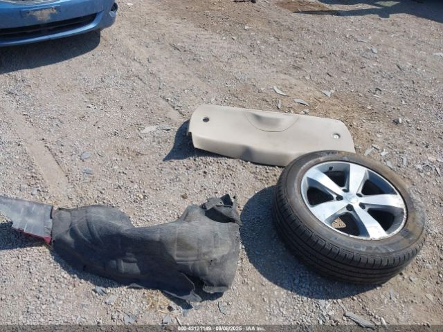 Jeep Grand Cherokee Overland Image 11