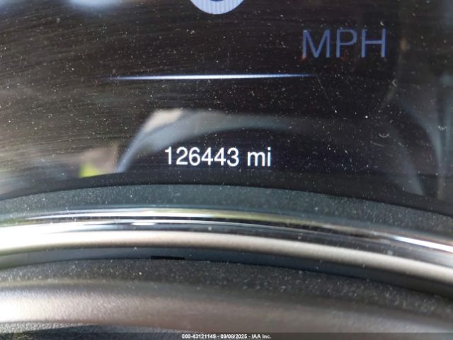 Jeep Grand Cherokee Overland Image 15