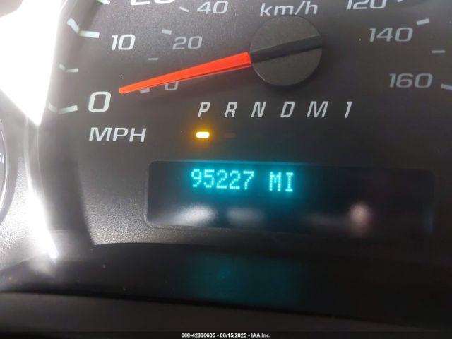 Chevrolet Express Work Van Image 2