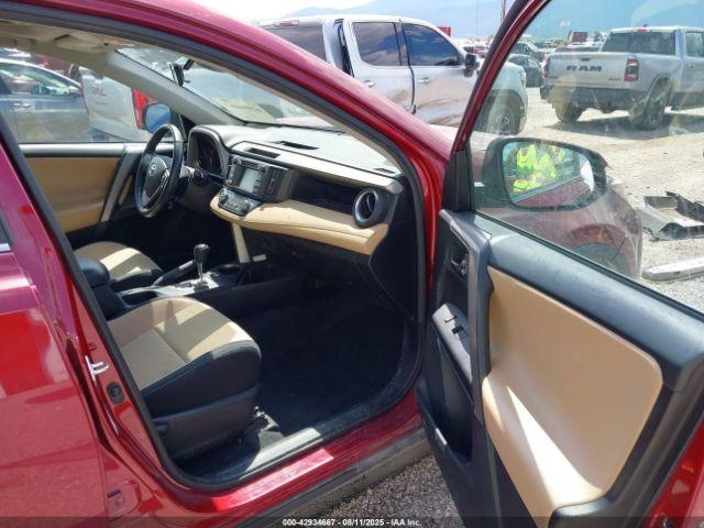 Toyota RAV4 Xle Image 4