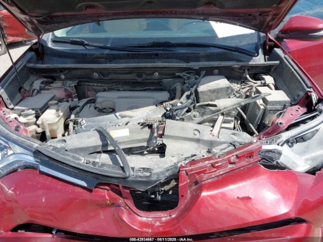 Toyota RAV4 Xle Image 12