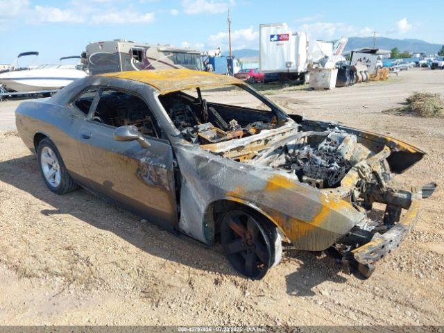  Salvage Dodge Challenger