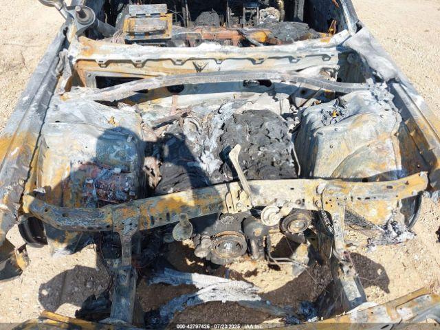 Dodge Challenger Image 7