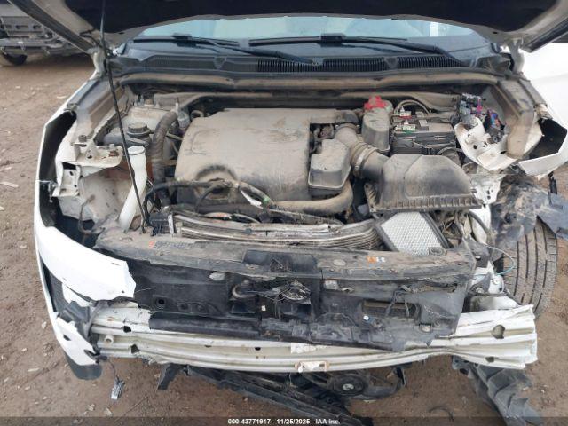 Ford Explorer Image 7