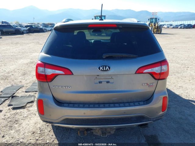 Kia Sorento Limited V6 Image 6