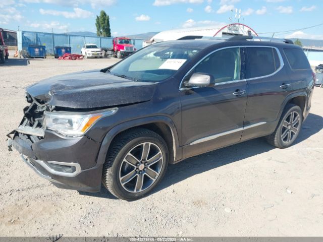 GMC Acadia Denali Image 8