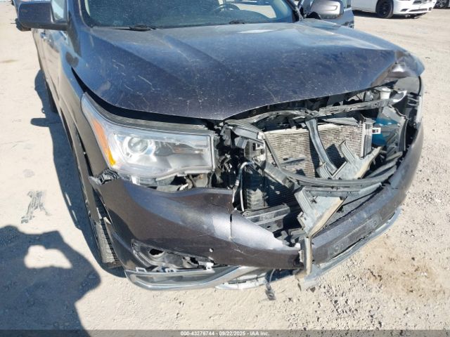 GMC Acadia Denali Image 11