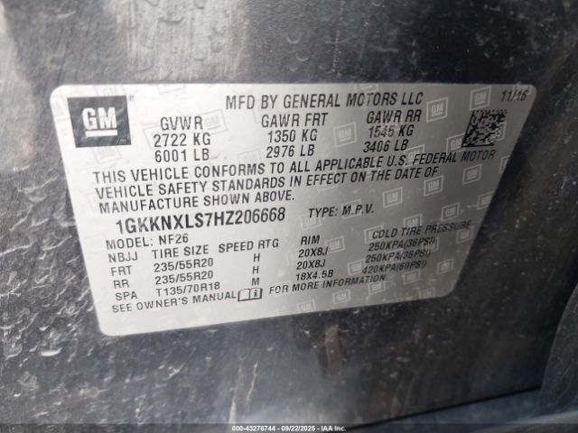 GMC Acadia Denali Image 15