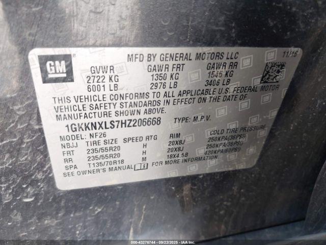 GMC Acadia Denali Image 15