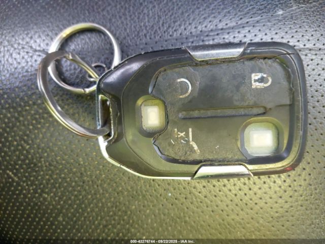 GMC Acadia Denali Image 16