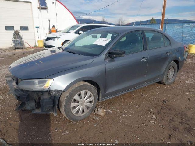 Volkswagen Jetta 2.0l S Image 4