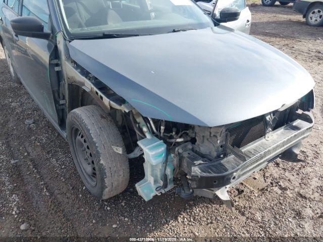 Volkswagen Jetta 2.0l S Image 11