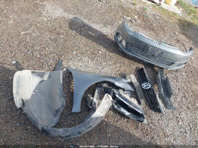 Volkswagen Jetta 2.0l S Image 12