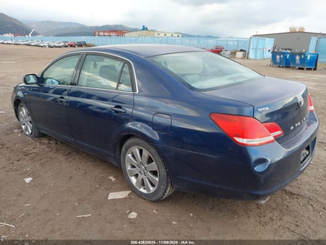 Toyota Avalon Xls Image 12