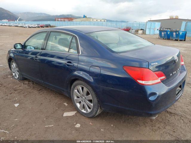 Toyota Avalon Xls Image 12