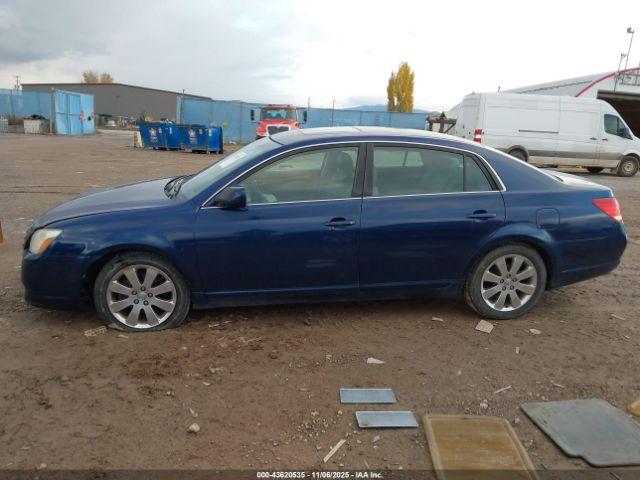 Toyota Avalon Xls Image 7